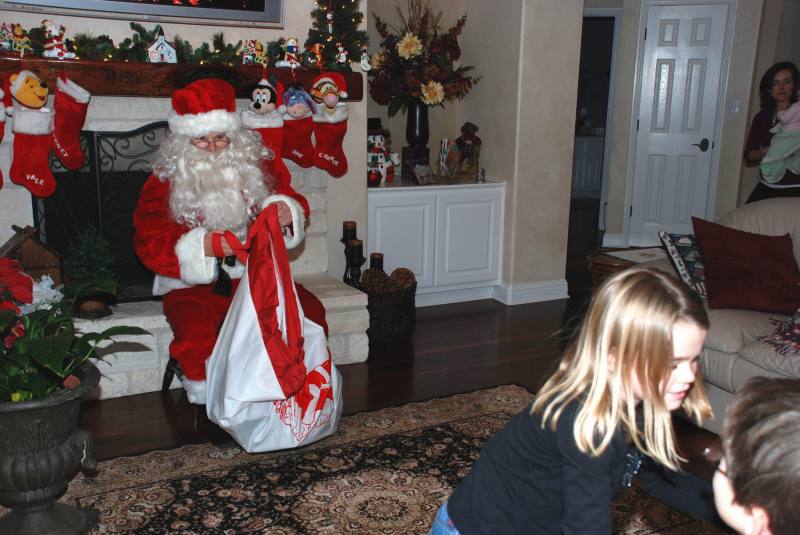 2008/12(Dec)/06(Christmas Eve-Here)/800x600_2008-12-24-15.JPG
